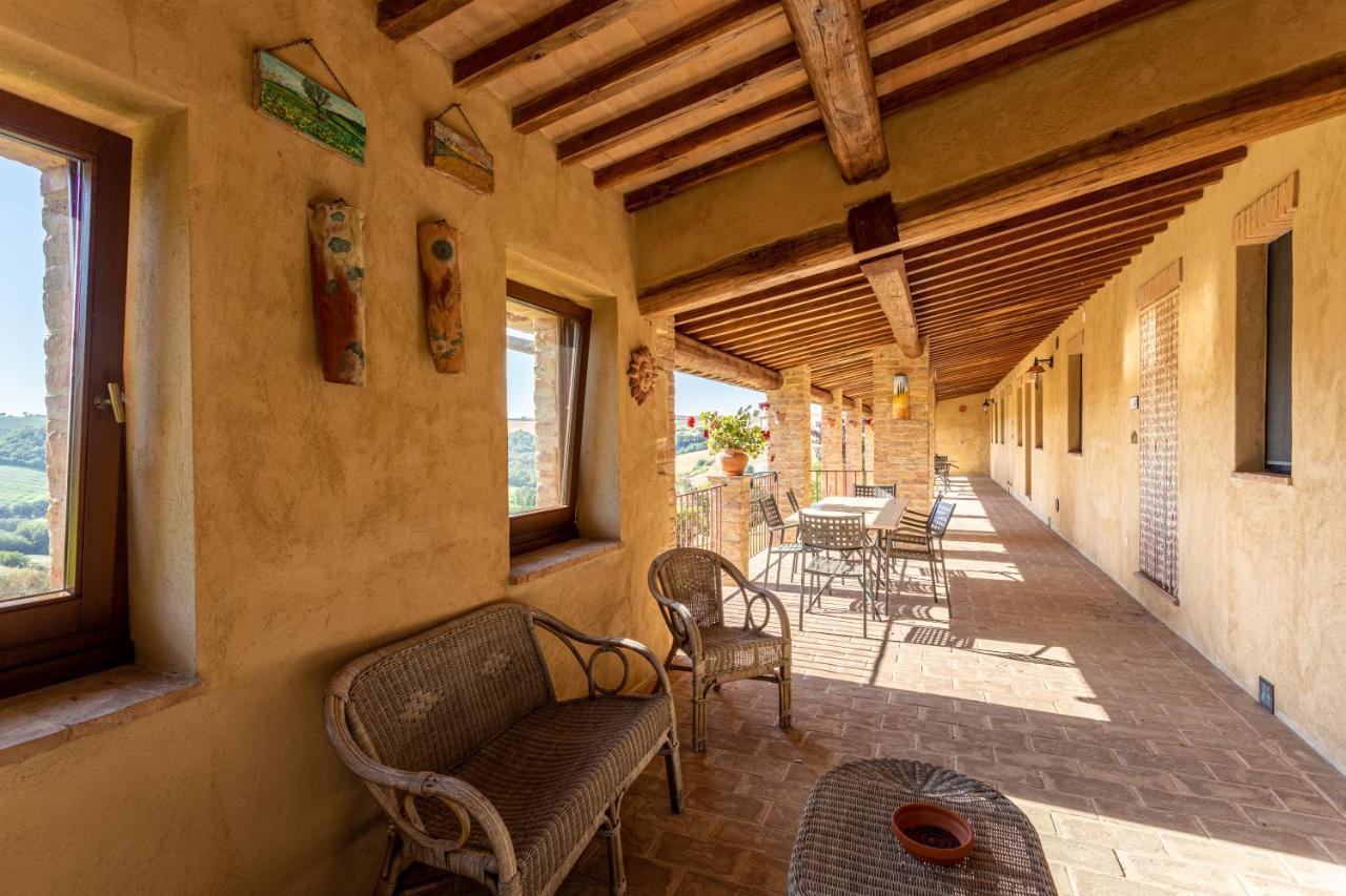 Agriturismo Vergelle Монтальчино Екстер'єр фото