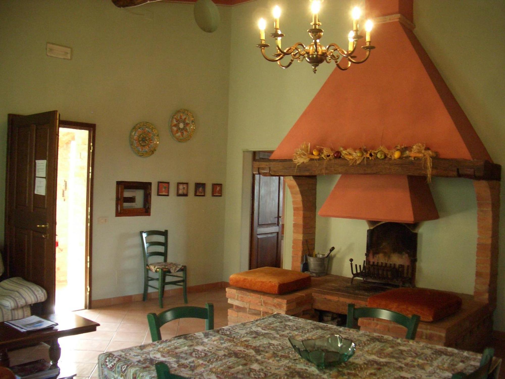 Agriturismo Vergelle Монтальчино Номер фото