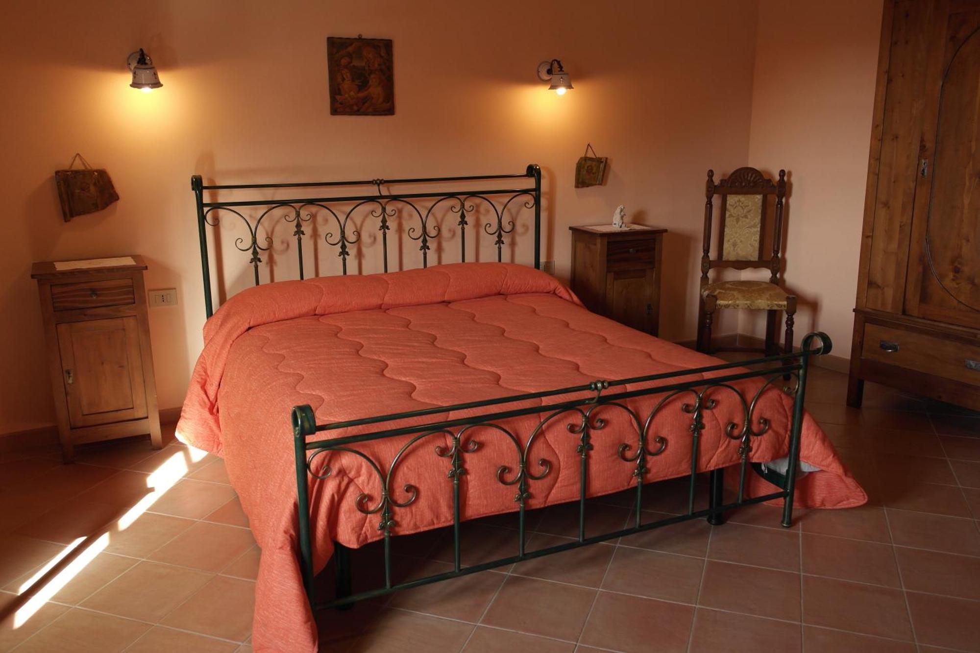 Agriturismo Vergelle Монтальчино Номер фото