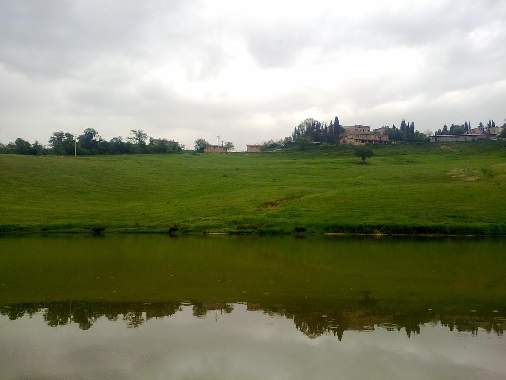 Agriturismo Vergelle Монтальчино Екстер'єр фото