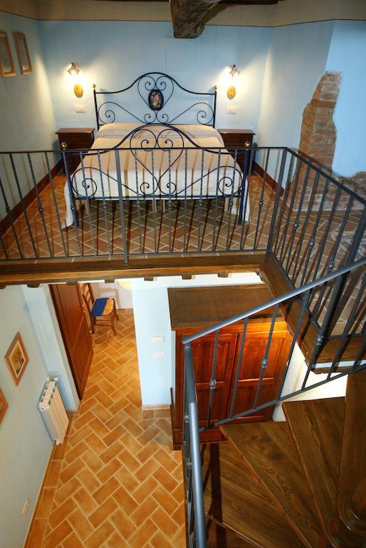 Agriturismo Vergelle Монтальчино Номер фото